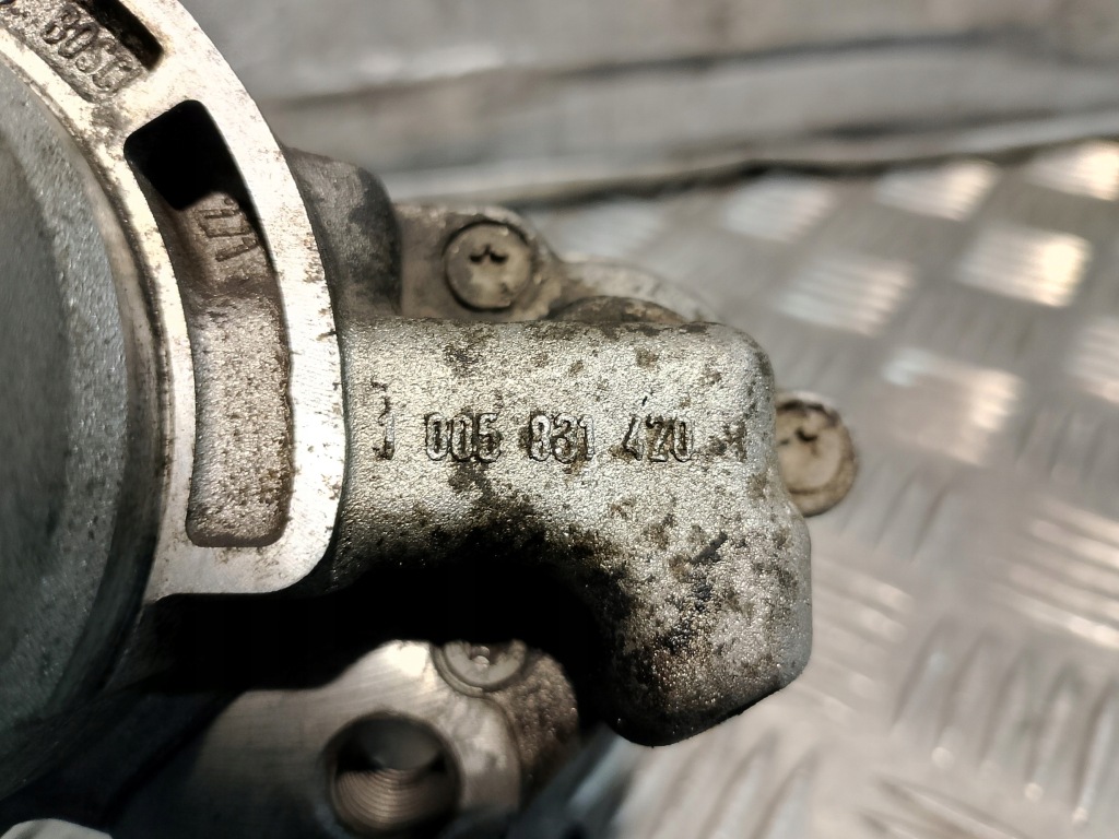 Стартер двигуна audi a6 c6 3.2 v6 1005831420 bosch Оригінал