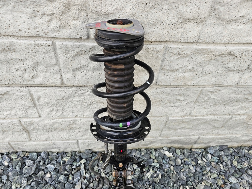 фото №6, Амортизационная стойка поворотный кулак левый перед renault zoe ii #5572