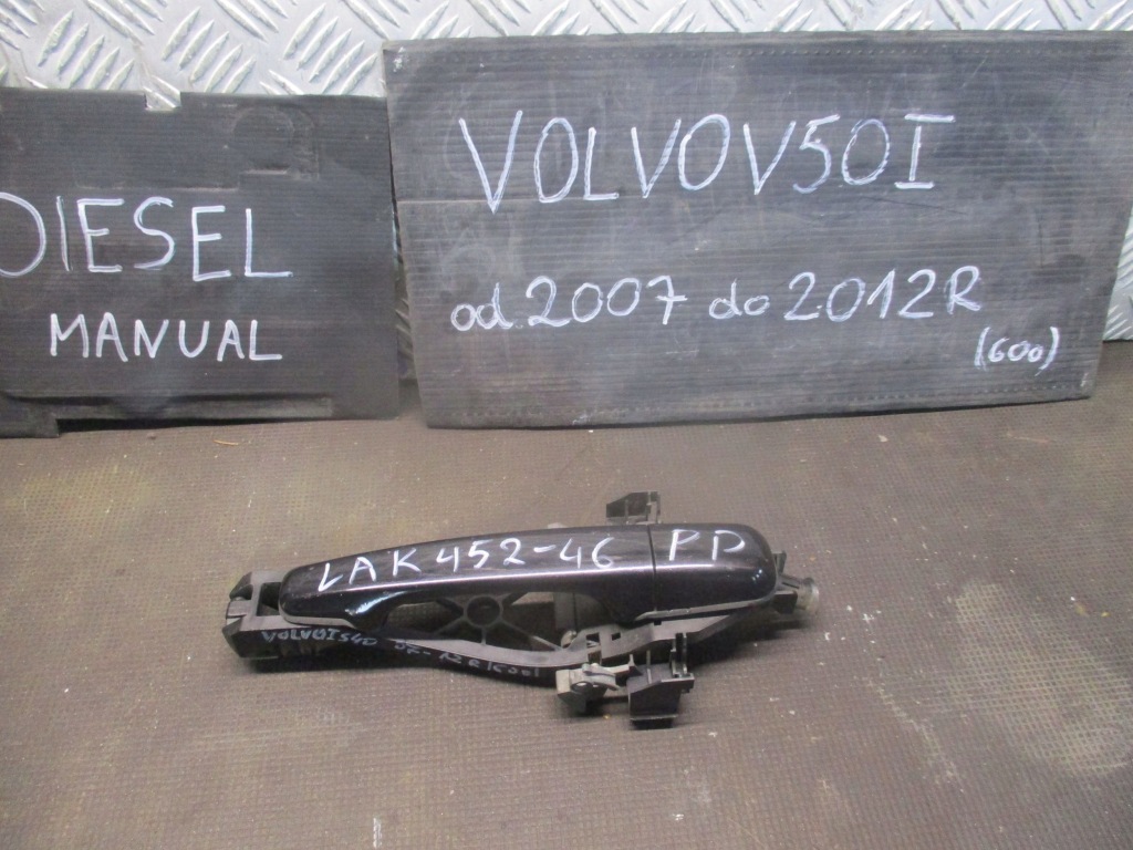 Купити Ручка правий перед volvo v50 07-12r