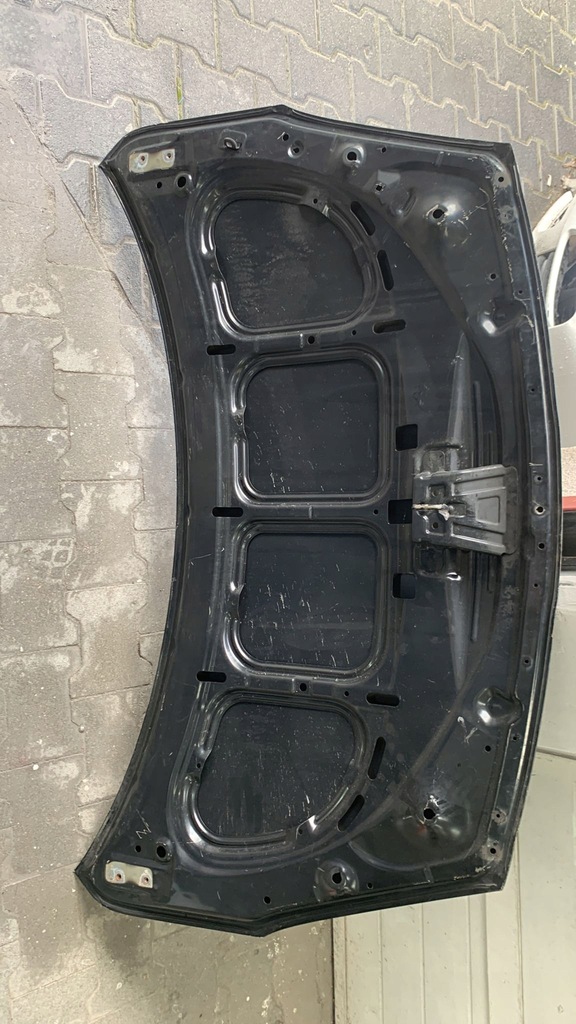 фото №5, Hyundai i20 2008- капот