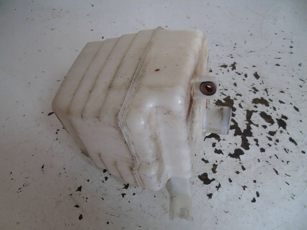 фото №1, Резонатор / воздухозаборник воздуха toyota prius ii