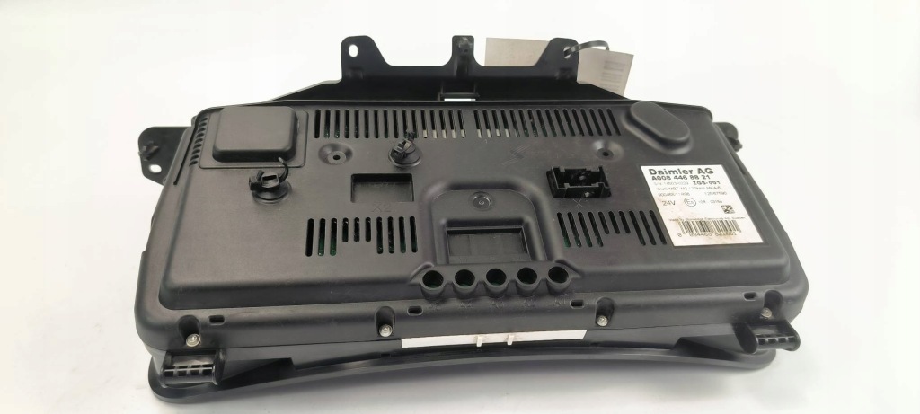 Лічильник приладова панель a0084468821 mercdes-benz actros mp4 1842 e6 Недорого