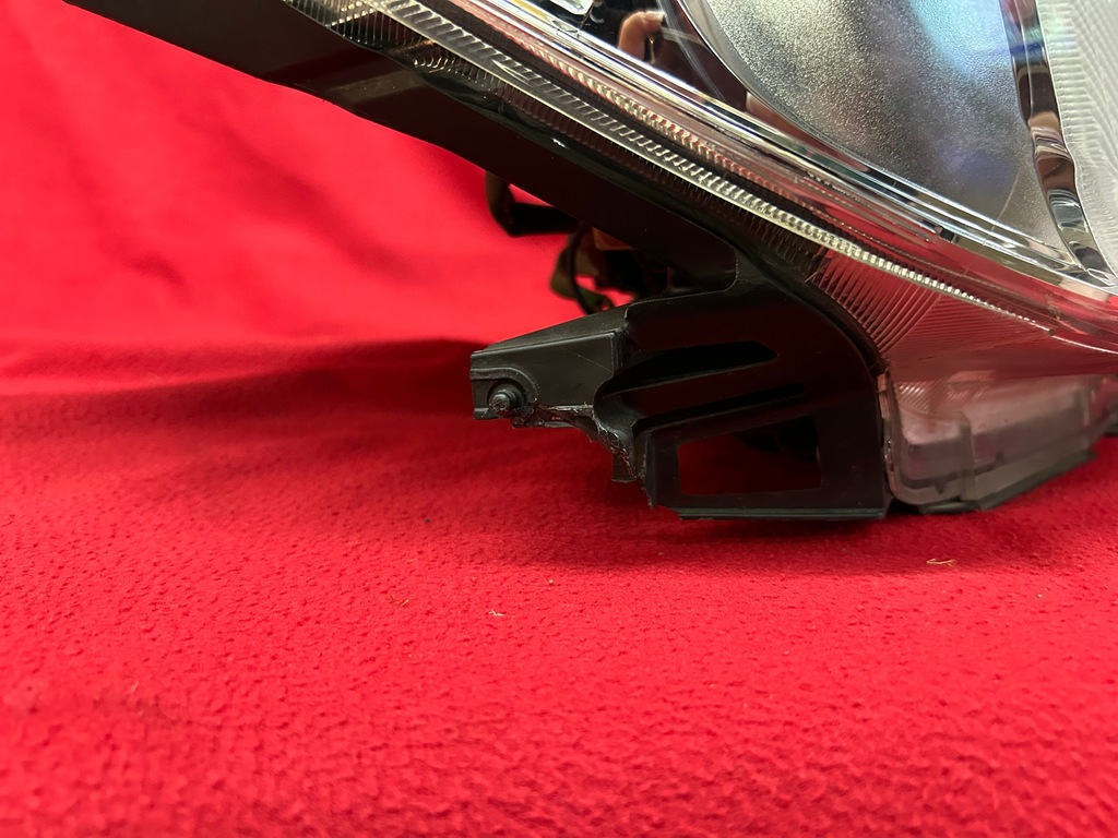 фото №8, Subaru forester 4 iv 12-16 лампа правая ксенон led