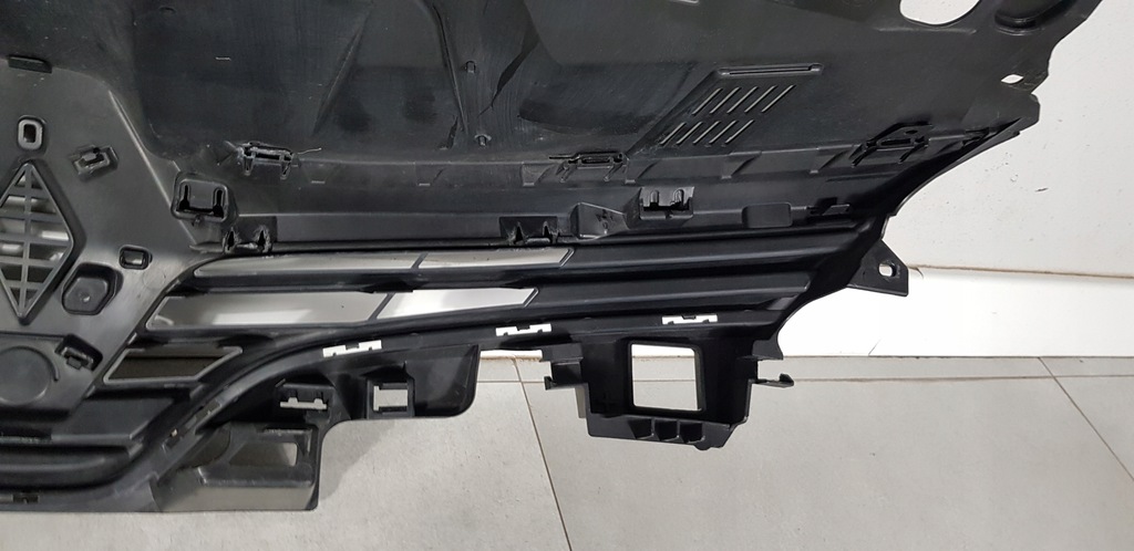 фото №9, Renault clio iv решітка радіатора решітка радіатора бампера перед 622562397r