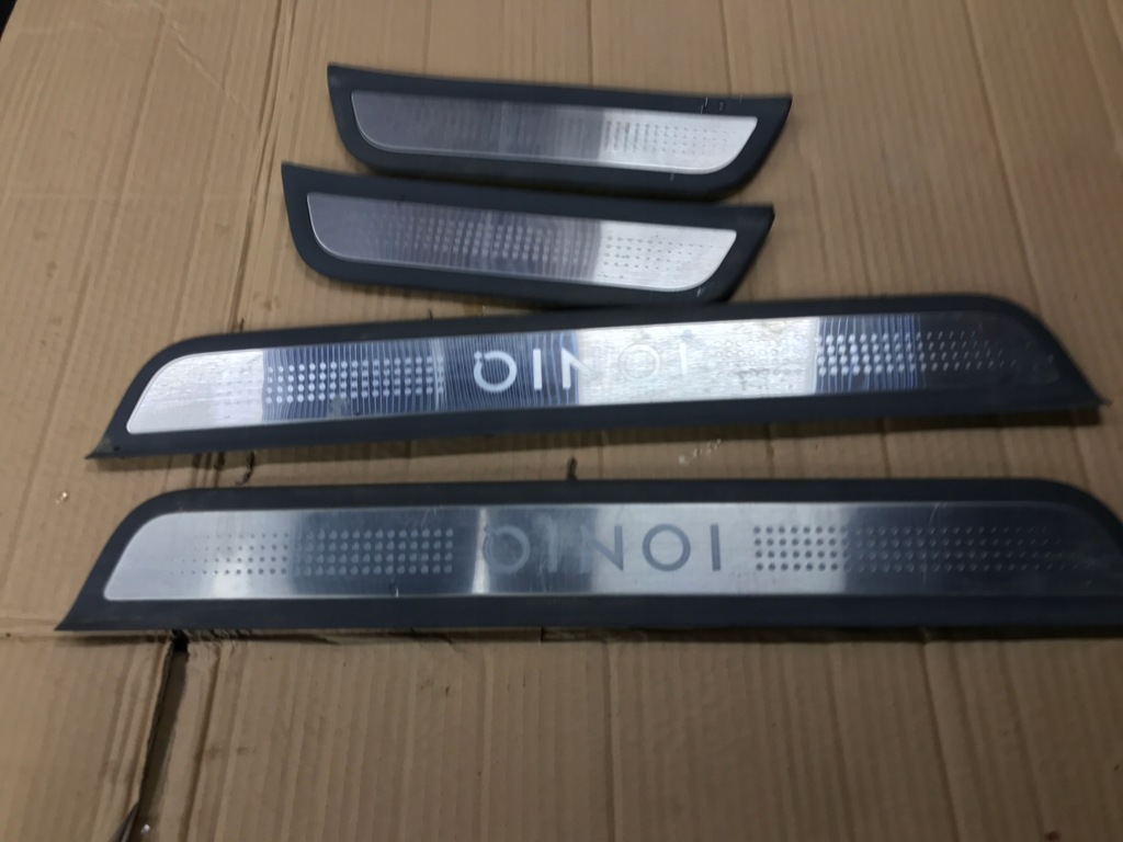 фото №2, Накладки пороговые комплект ioniq