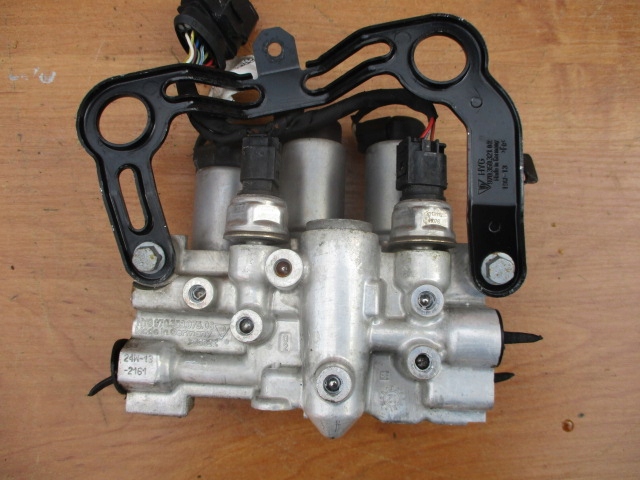 фото №1, Porsche panamera 970 клапан задняя насос 97035907506