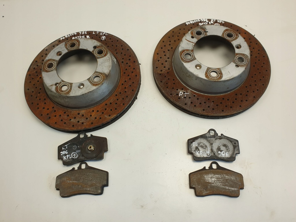 Купити Porsche boxster 986 3.2 диск гальмівна задній комплект