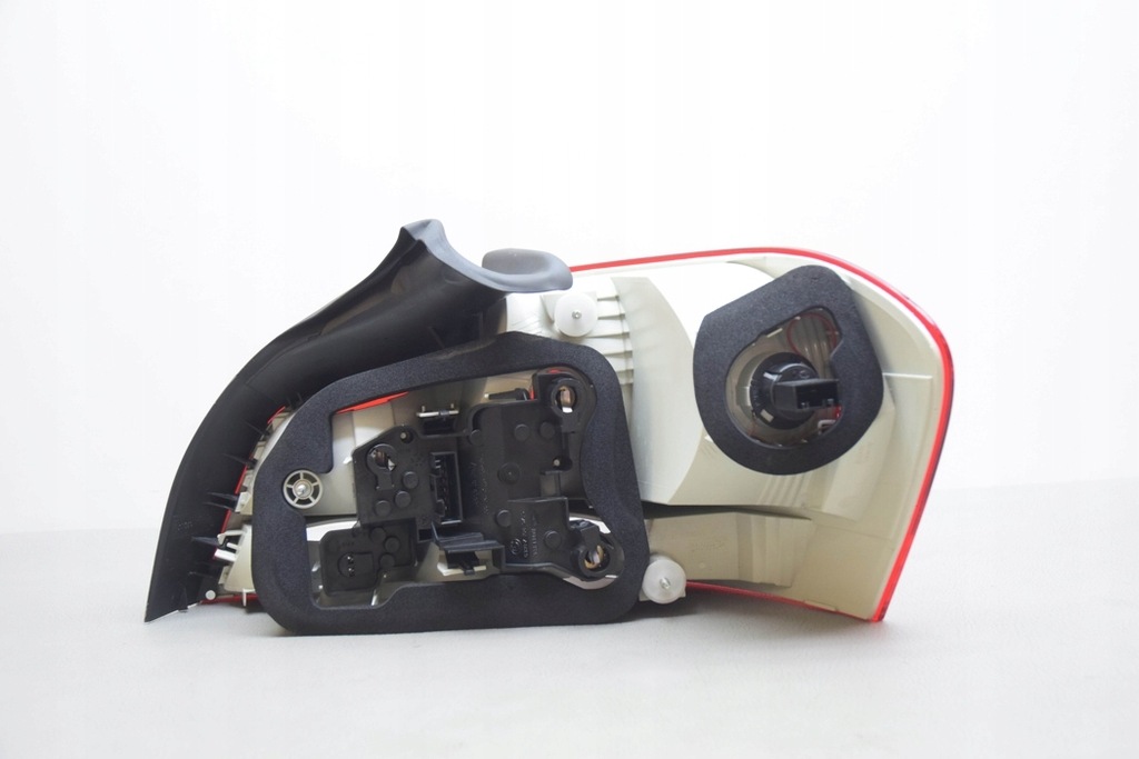 фото №10, Лампа ліва задня bmw 1 coupe e82 6924519 2010