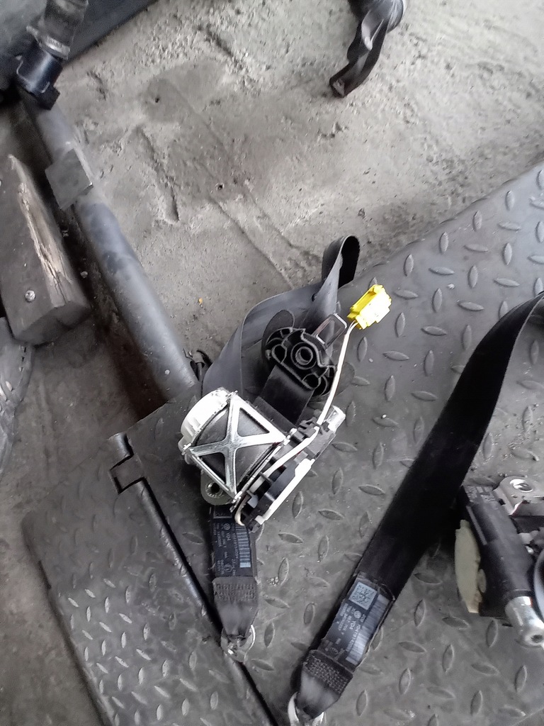 фото №5, Vw passat cc ремені натягувачі перед 3c1857705f 3c1857706f