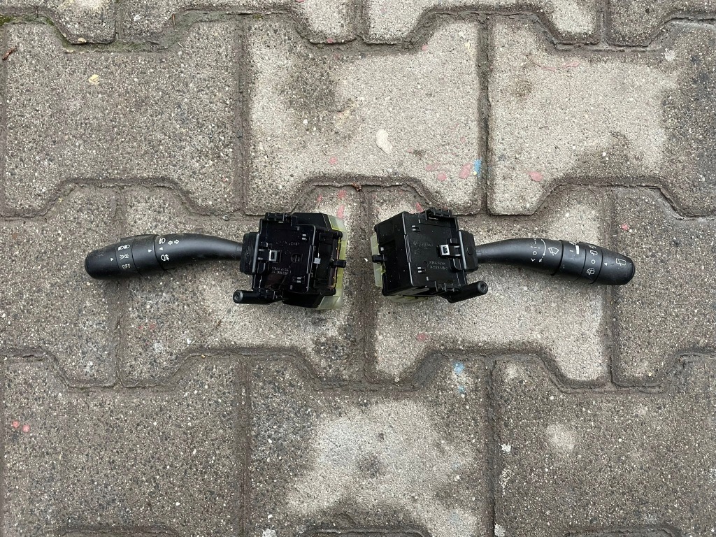 фото №1, Kia ceed i перемикач комбінований двірник