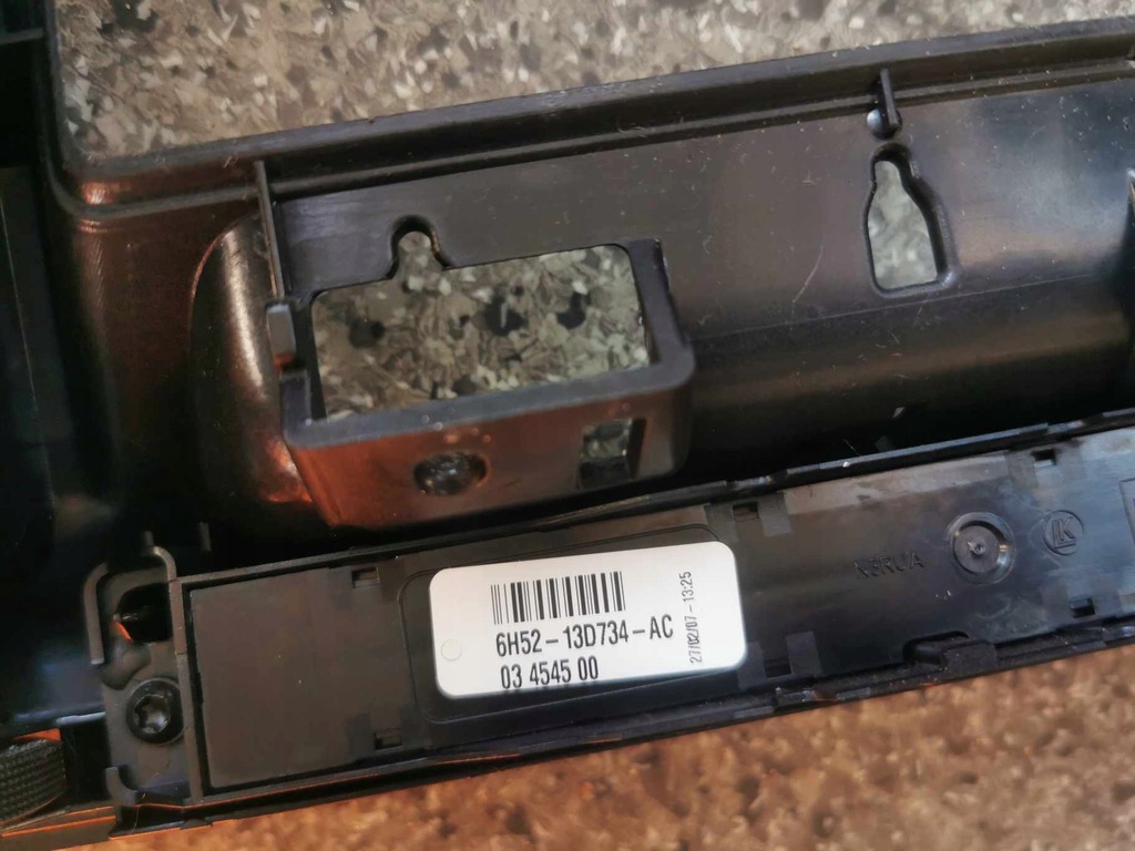 фото №3, Рамка радіо середня land rover freelander ii оригінальний номер