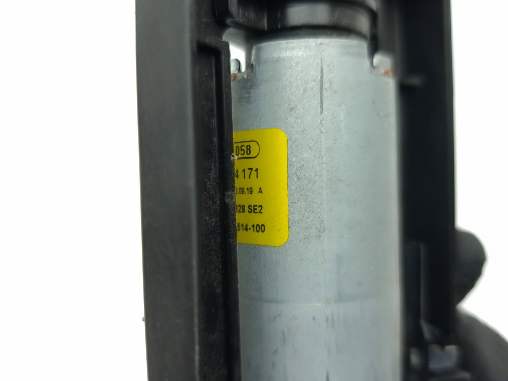 Land rover evoque ii моторчик сиденье 2019 0390204171 Киев