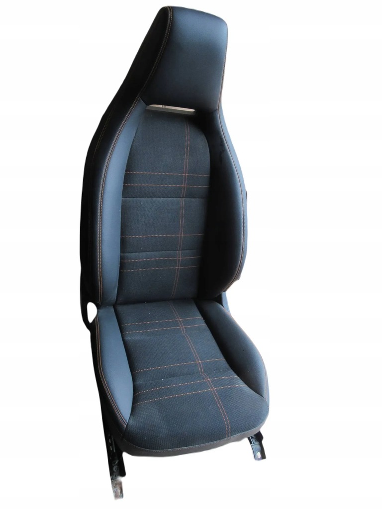 фото №5, Mercedes a w176 176 amg оббивка сидіння сидіння передні заднє сидіння напівшкіра