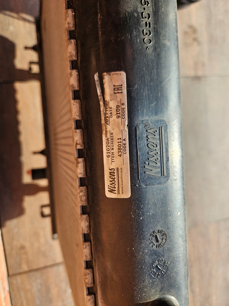 фото №6, Jeep grand cherokee wj 2.7 crd радіатор wody