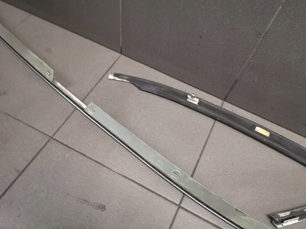 фото №13, Молдинг дахова хром права audi a8 d2 4d0853704b