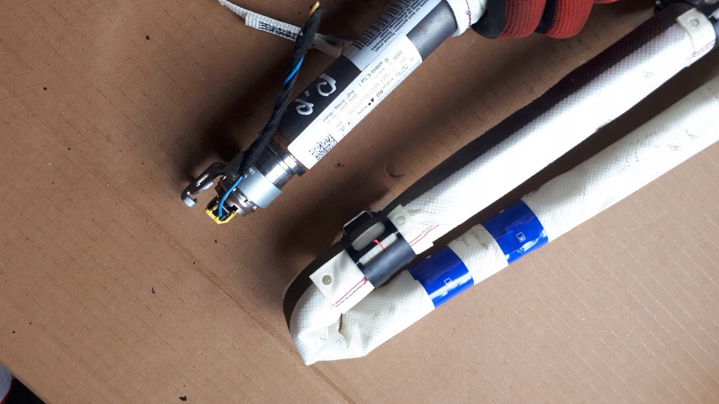 фото №5, A4 b8 s4 шторка безопасности правая правый перед air bag 8k0880742d