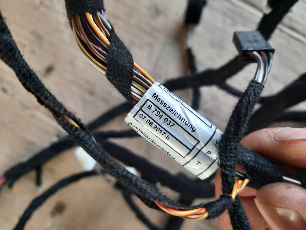 фото №5, Bmw 1 f20 f21 lift 18r. жгут электропроводка pod панель консоль