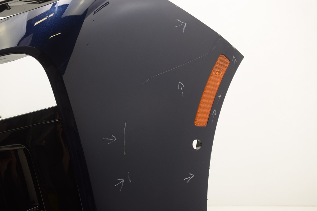 фото №13, Bmw 7 g70 бампер перед us m-pakiet 6-pdc x10