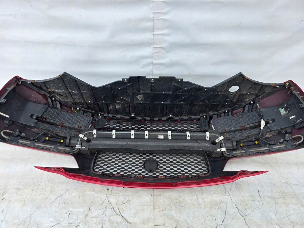 фото №8, Jaguar xe x760 gx73 бампер передний перед + решётка радиатора плита 6x pdc