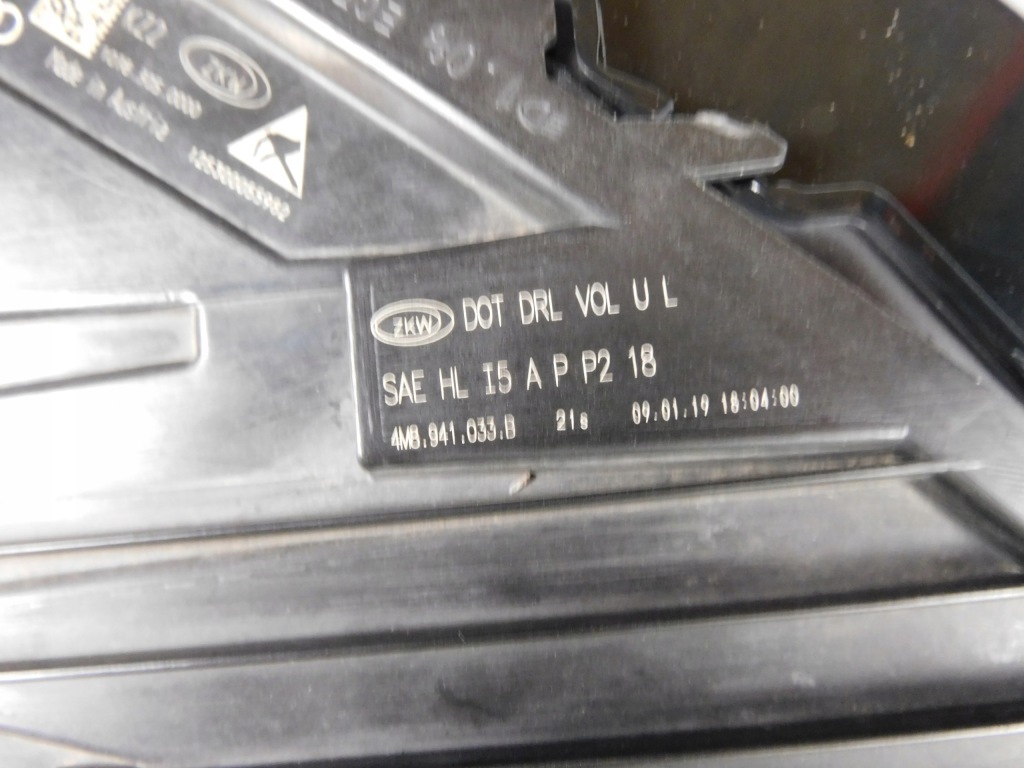 Audi q8 4m8 фара ліва америка full led 4m8941033b cała Київ