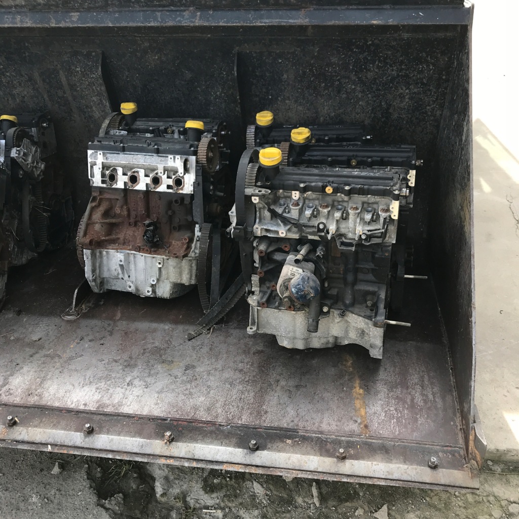 Двигатель стойку renault dacia 1,5 dci k9k t766 Недорого