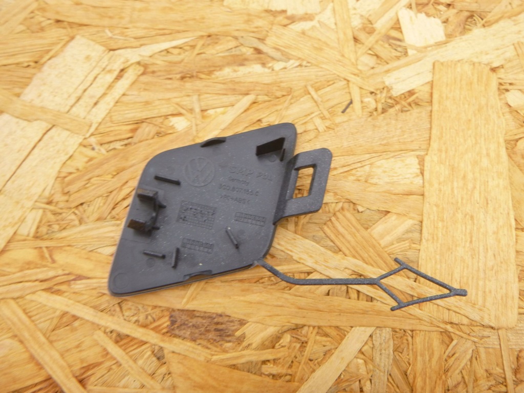 фото №2, Vw passat b8 r-line 15- заглушка фаркоп hak бампер перед 3g0807155c