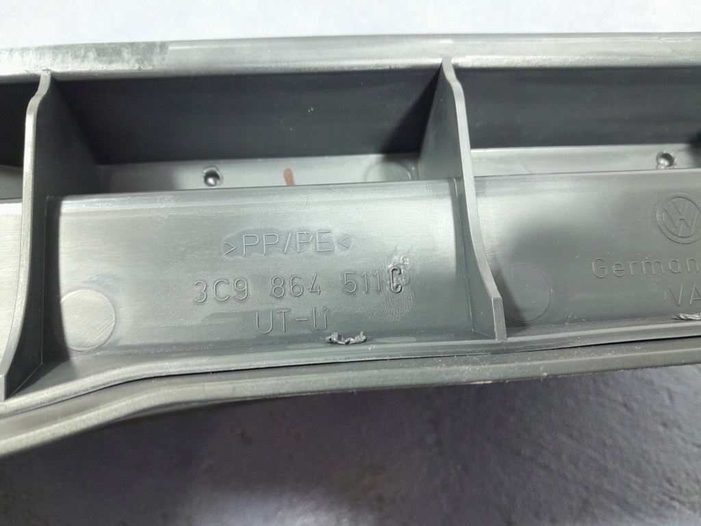 фото №10, Vw passat b7 kombi защита рамка багажника 3c9864512a 3c9864511c