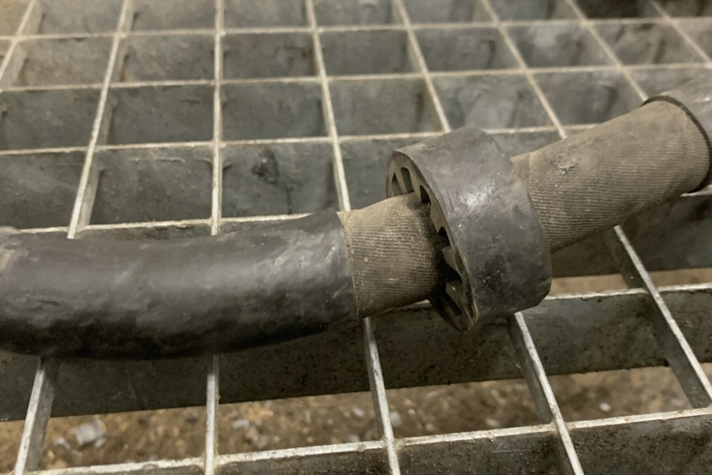 фото №8, Трубки кондиціонера vw passat b7 362 3c0820721r 2.0l дизель 130kw 2013