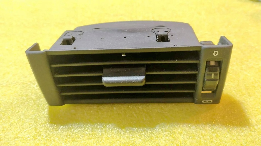 фото №1, Mercedes-benz e w124 решётки обдув r