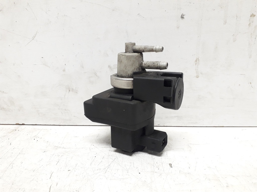 фото №2, Renault scenic 2 ii 03- 1.9 dci клапан вакуумa