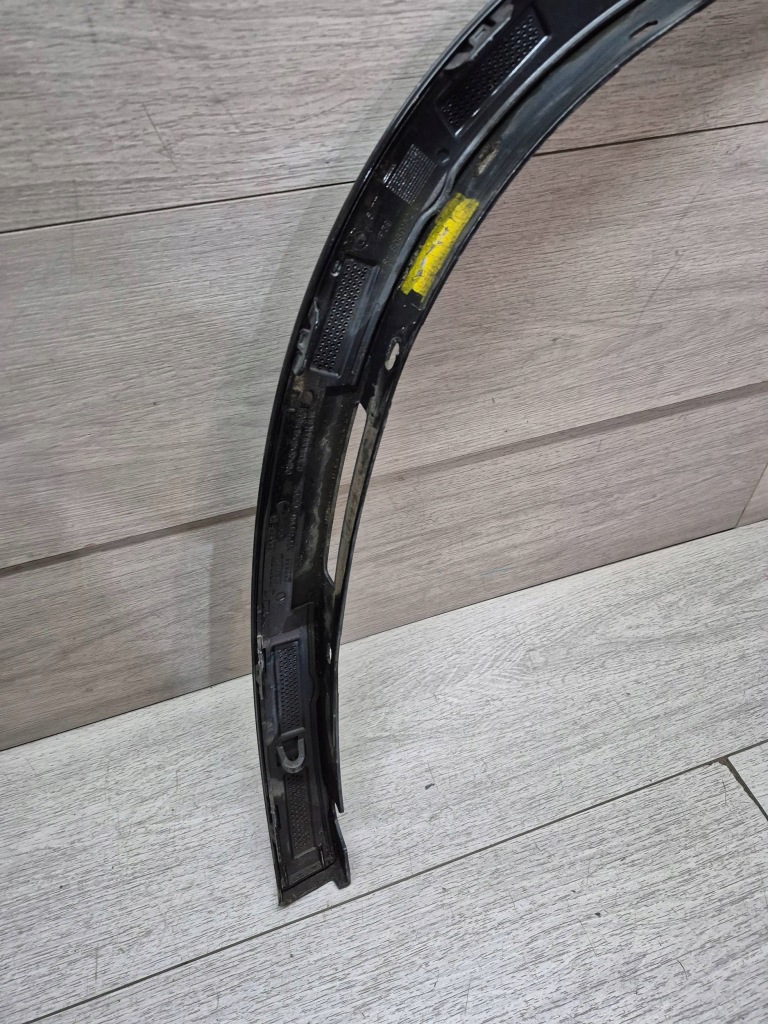 15583. bmw x2 f39 m-pakiet молдинг крила правий перед 8069162 Ціна