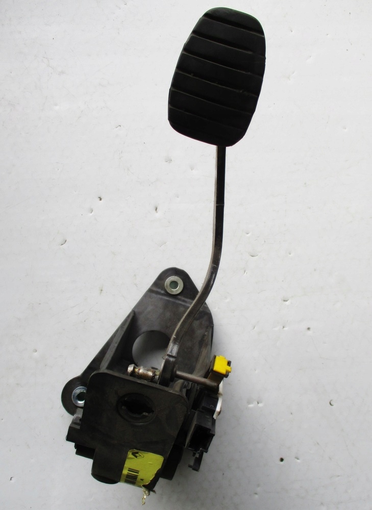 фото №1, Laguna iii педаль сцепления 465030297r