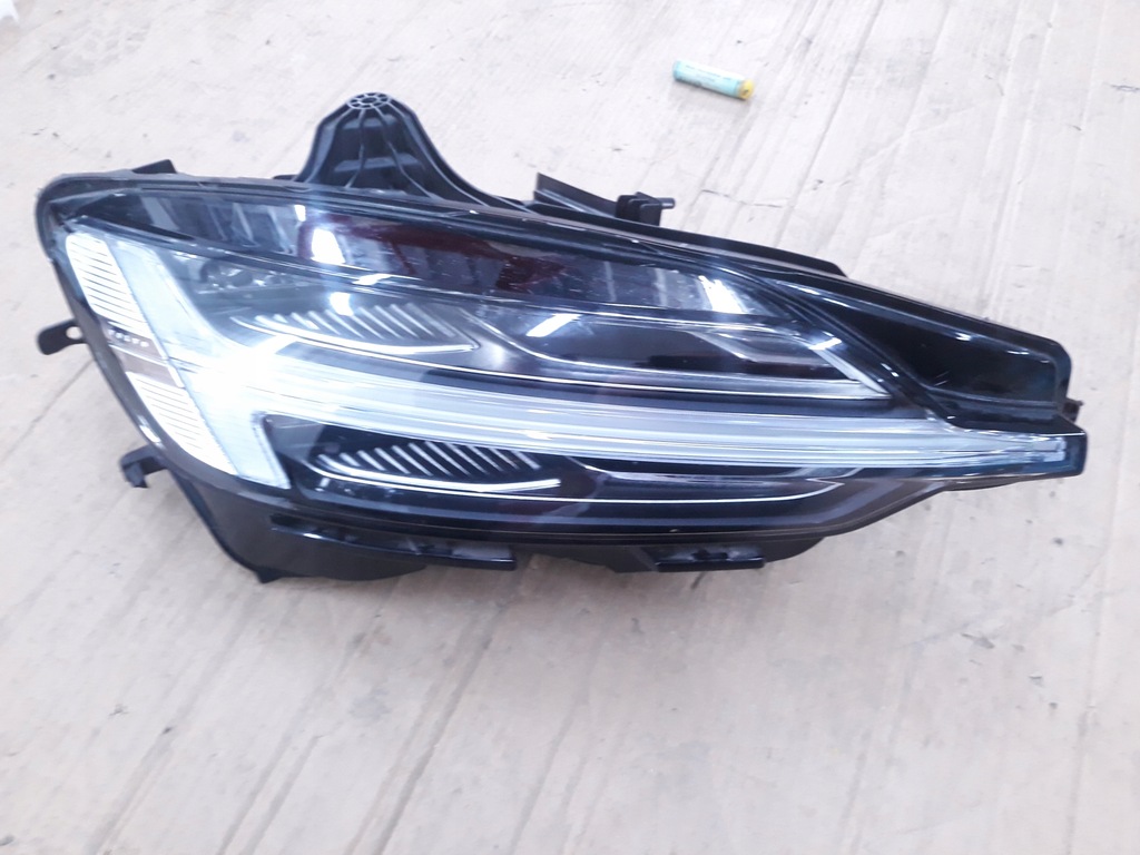 фото №1, Лампа volvo s60 v60 2019-