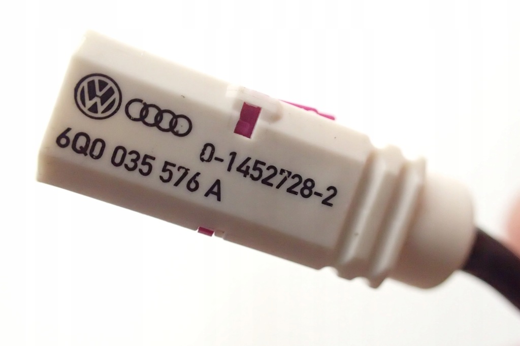 фото №10, Audi оригинальный номер 6q0035576a