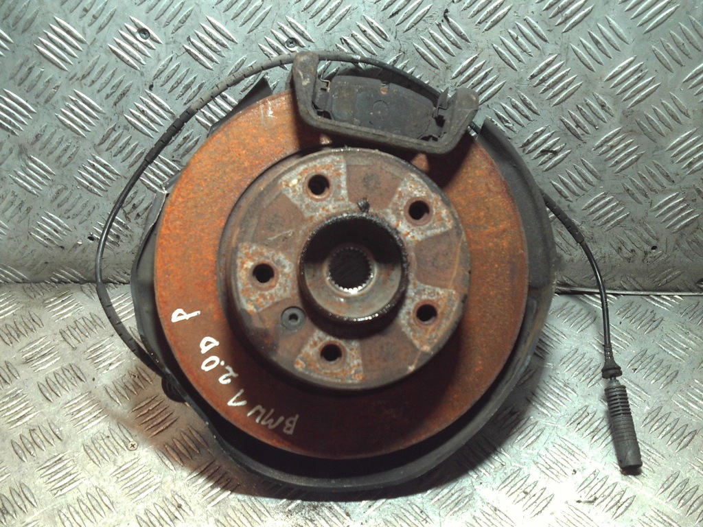 фото №1, Поворотный кулак ступица правый перед abs bmw e87