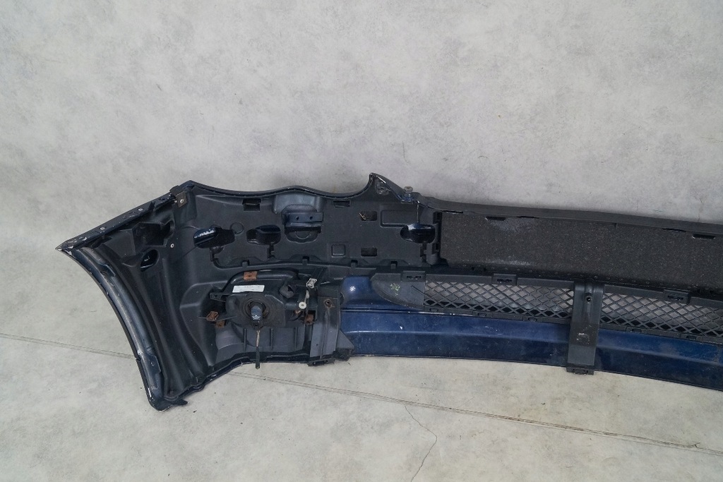 фото №10, Бампер перед mercedes w203 c-klasa 00-04