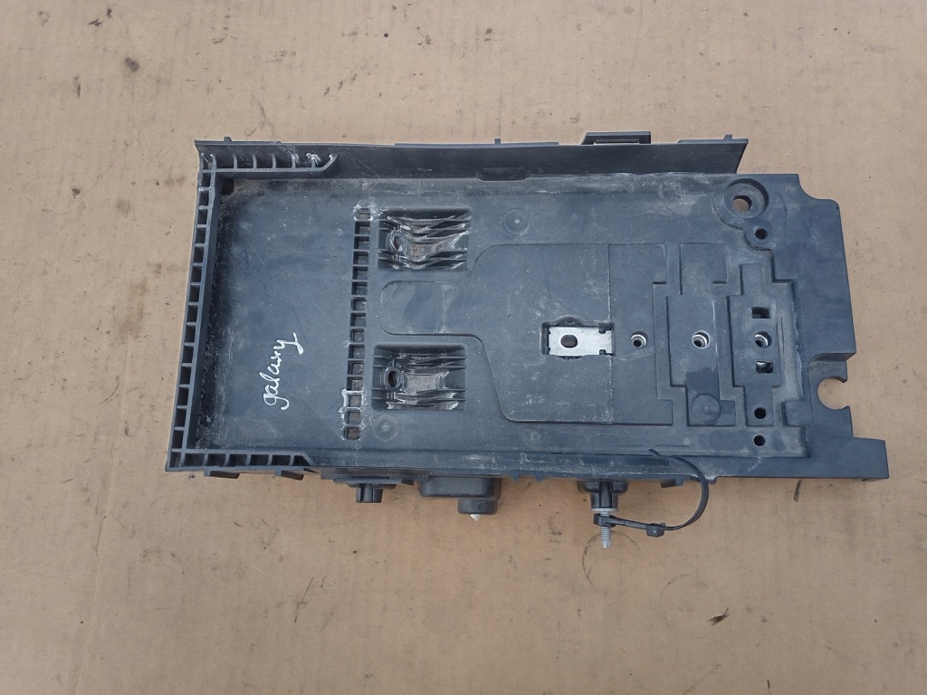 фото №1, Основа акумулятор ford mondeo mk5 dg93-10723ae