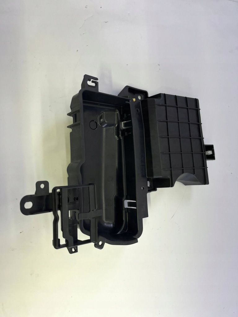 фото №1, Кронштейн коробка предохранителей bmw g20 8796283