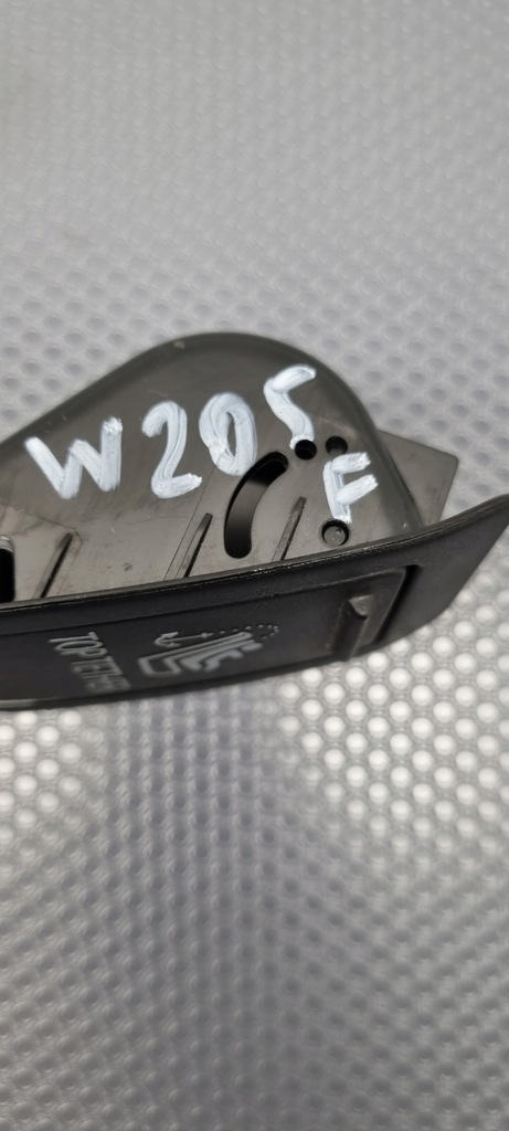 фото №6, Mercedes w205 заглушка isofix a2058680239