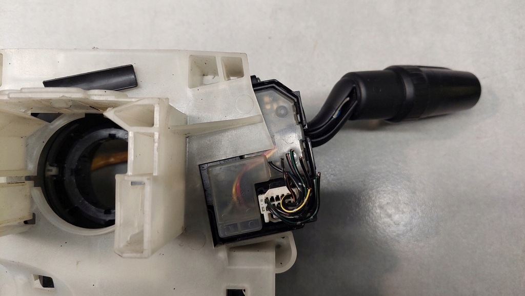 фото №8, Перемикач комбінований mazda 3 1.6 mz-cd 17d682