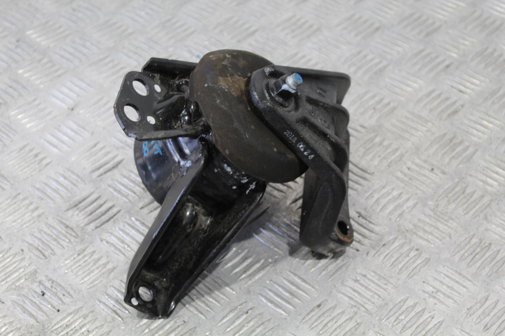 фото №1, Кронштейн подушка двигуна tucson ii 2 lift 21810-d3200