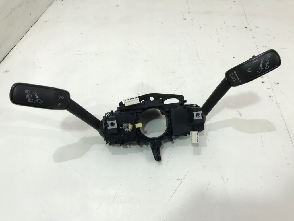 фото №1, Перемикачі перемикачі volkswagen оригінальний номер 5q0953507cg