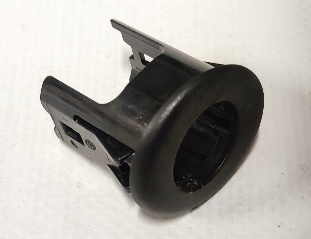 фото №1, Nissan оригинальный номер 28533-3fv7b