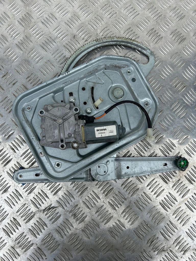 фото №1, Механізм підйому скло правий комплект scania r
