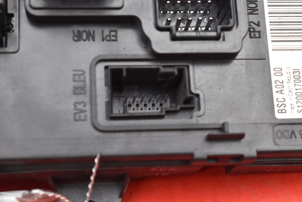 Коробка предохранителей bsc 9656148080 peugeot 407 2.0 hdi 136 km 04-10 в Украине