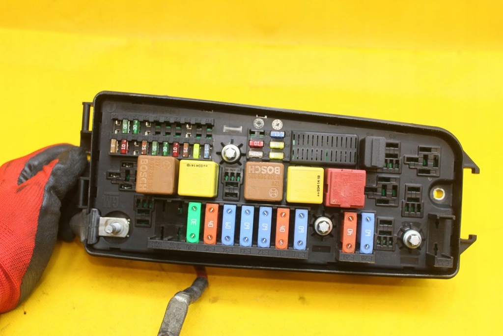 фото №7, Коробка запобіжників vectra c 13144709uq