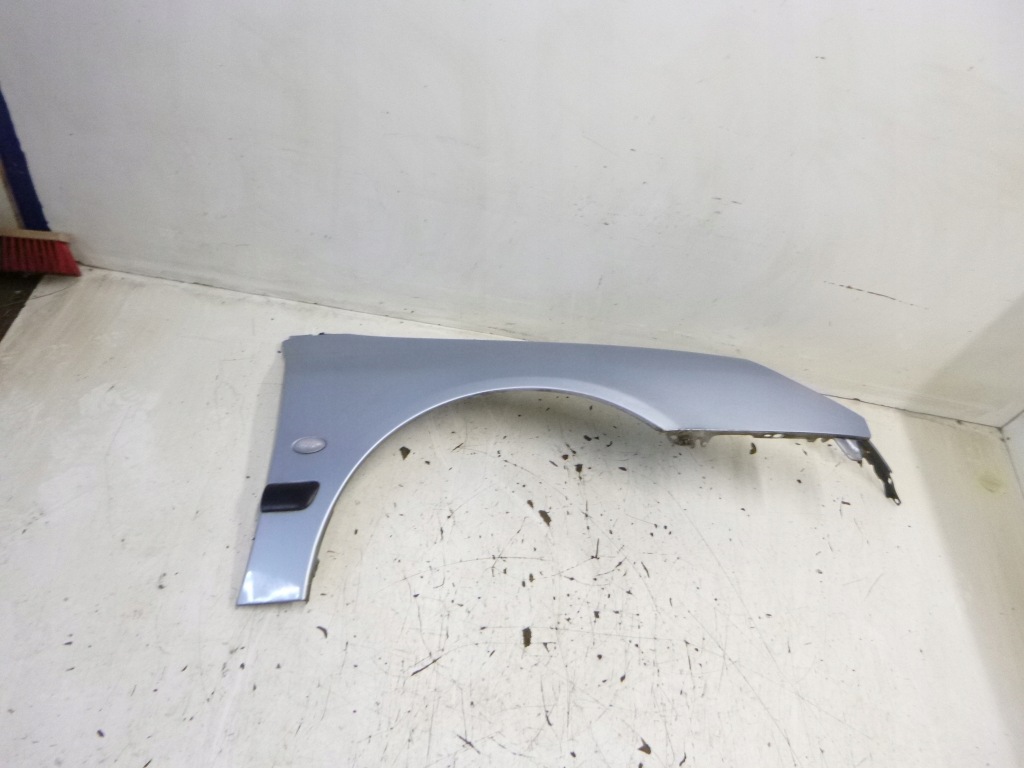 Крыло  правый  peugeot 607 eylc 2001r. с Разборки