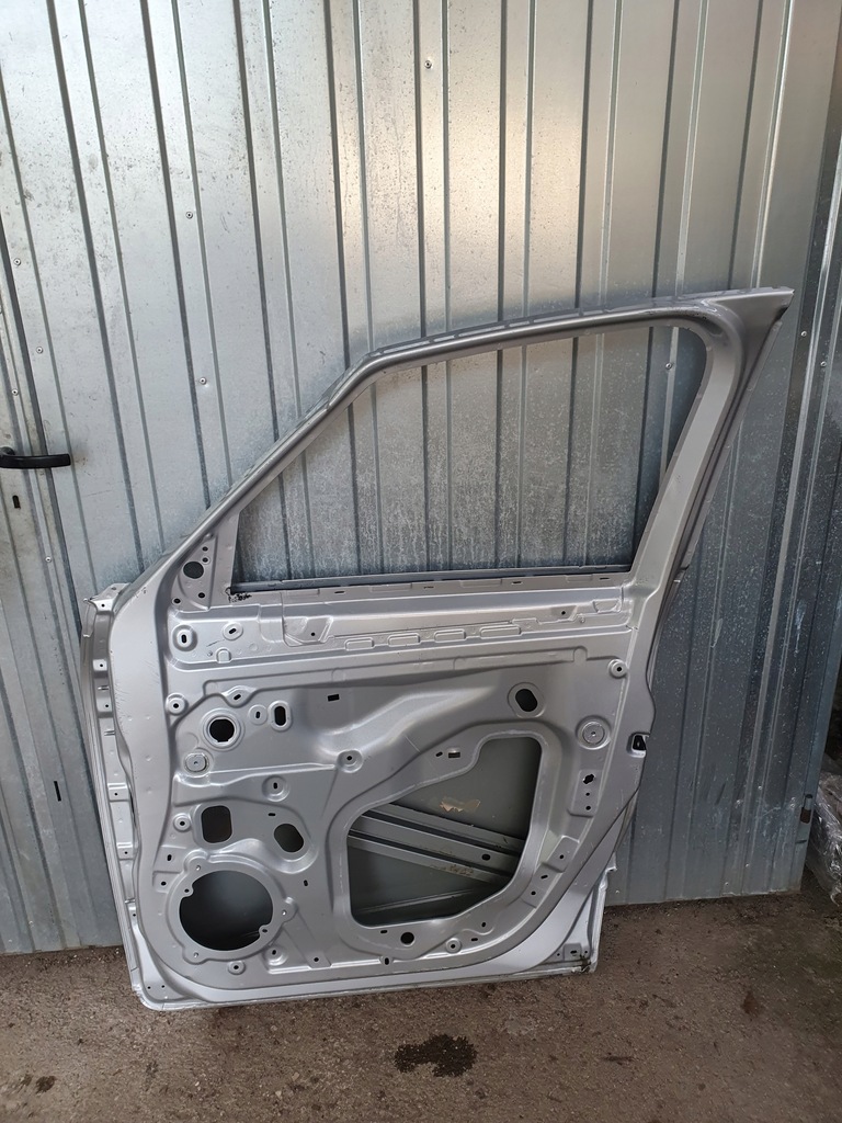 фото №10, Дверь правое перед задняя renault scenic iv