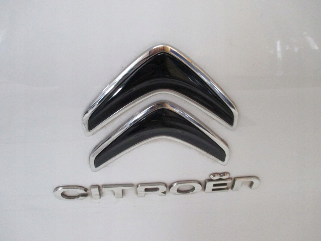 фото №6, Крышка багажника citroen c3 20r камера