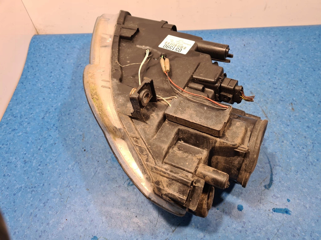 фото №10, Vw passat b6 фара правий